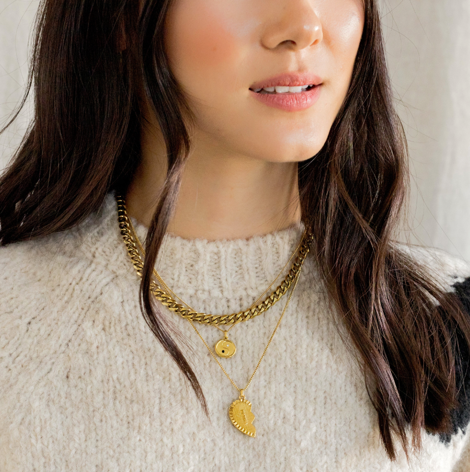 Flossie Necklace